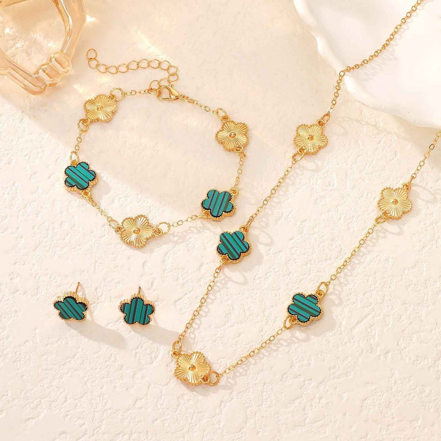 3 Piece Clove Jewellery Set