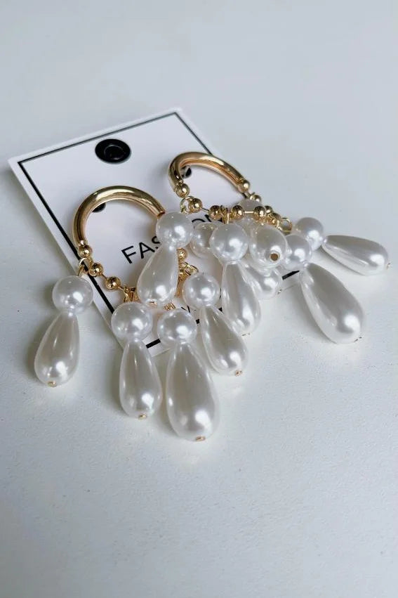 Pearl & Gold Dangly Earrings - Kaftans that Bling