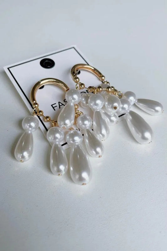 Pearl & Gold Dangly Earrings