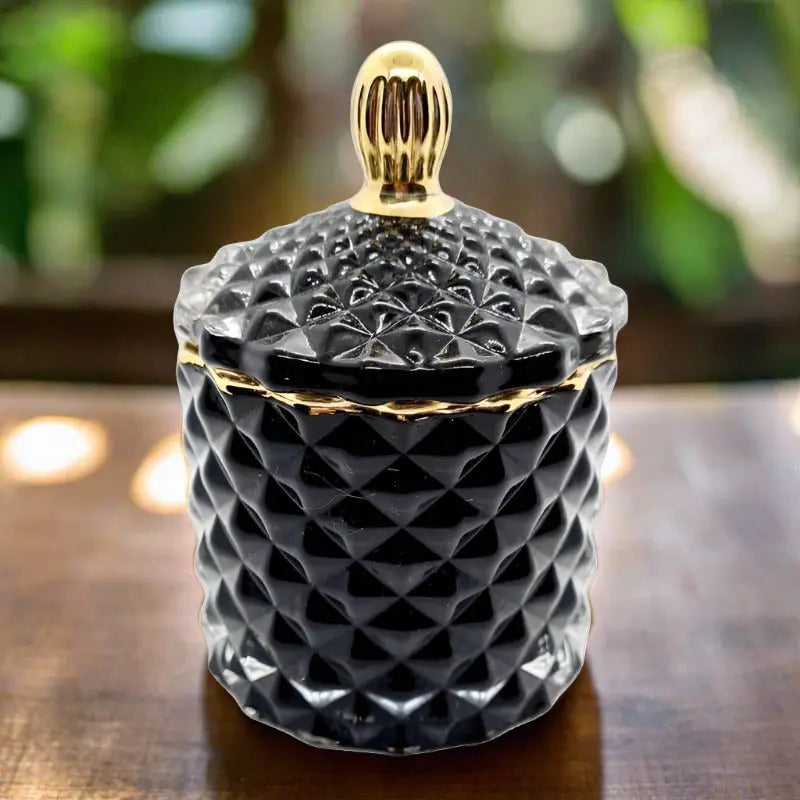 Black deluxe soy candle 600mls - Kaftans that Bling