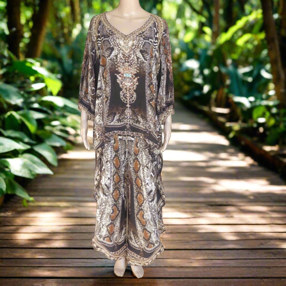 silk embellished t back camisole Silk Embellished Gypsy Top fashion spectrum  Kaftans that Bling