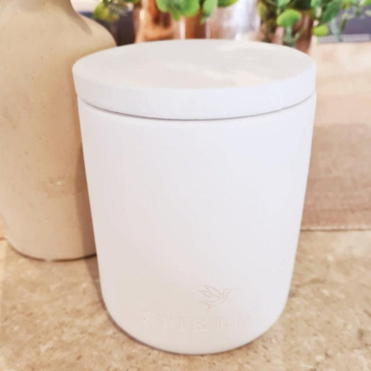 Concrete White Deluxe Soy Candle 400mls by Kaftans that Bling - Kaftans that Bling
